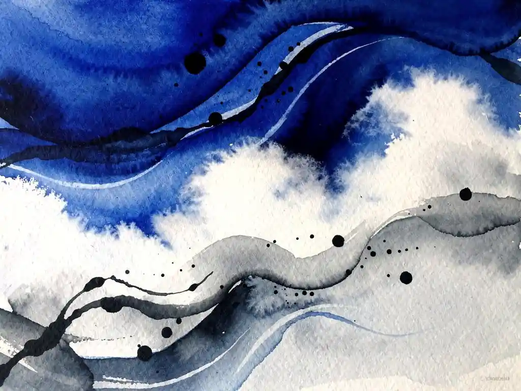 Abstracte aquarel met diepblauwe verfstromen die overvloeien in witte wolken met grijze tinten en zwarte inktdruppels