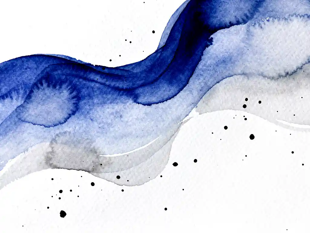 Abstracte aquarel met diepblauwe en grijze tinten die vloeiend overgaan, witte ruimtes en zwarte accenten op papier
